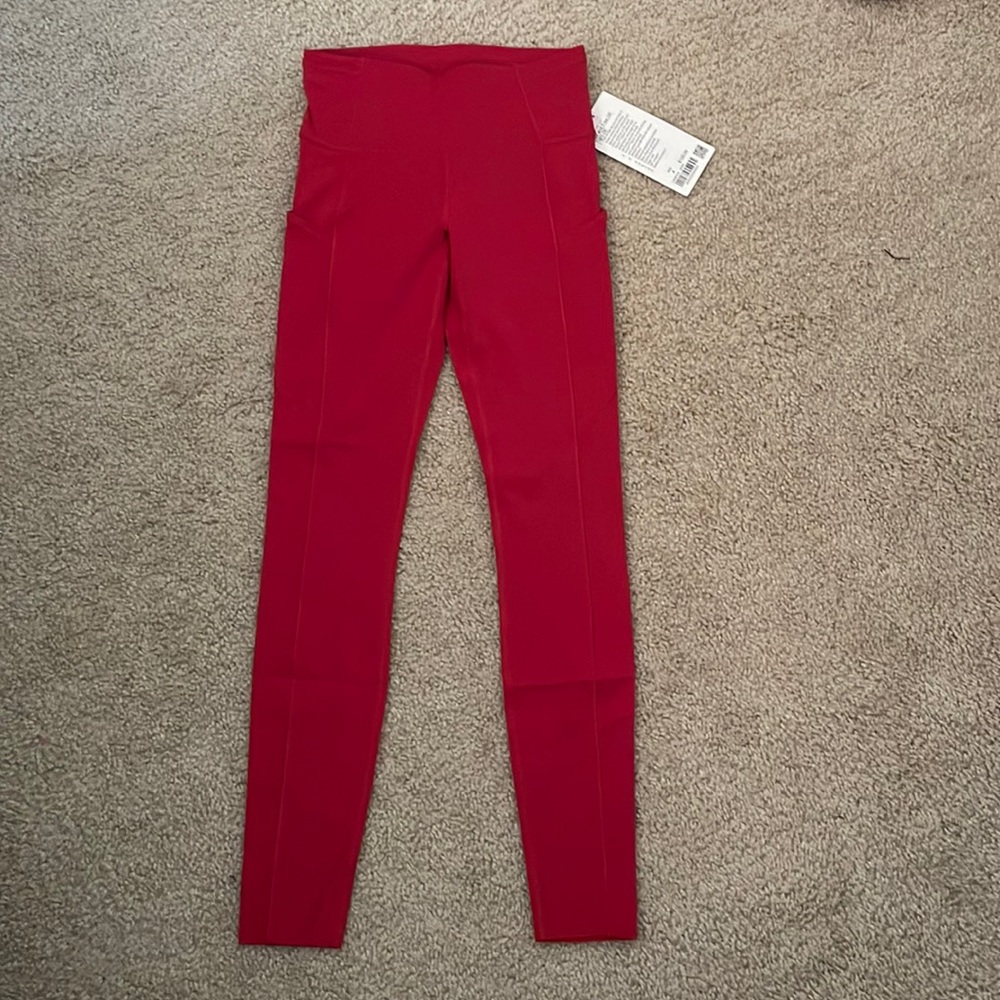 Lululemon fast and free